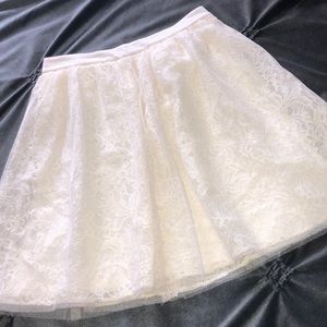 Express Lace skirt